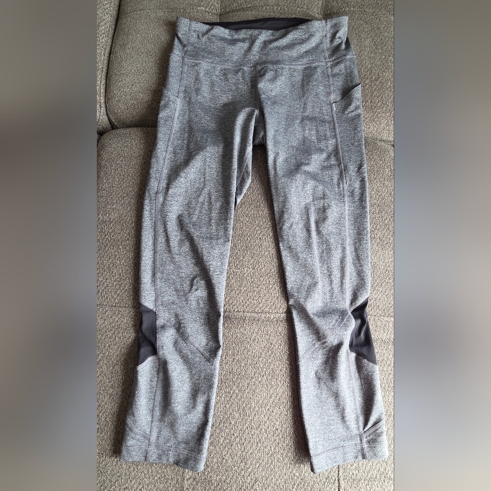 Lululemon Tights In Size 6.